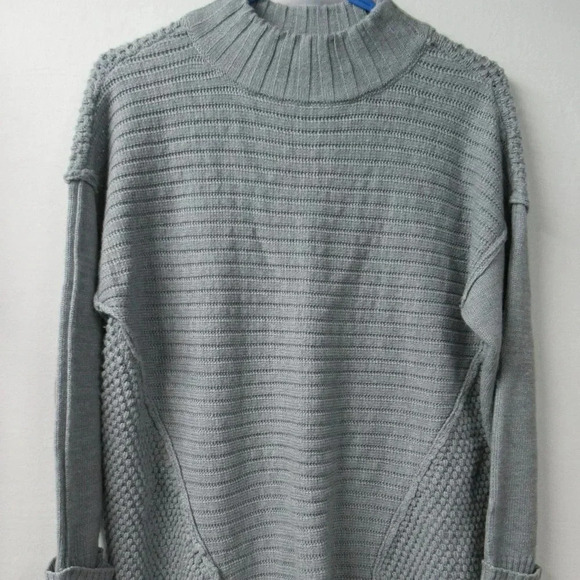 Dress Barn Sweater Women's XL Grey Cuffed Sleeves Pattern - Picture 1 of 5